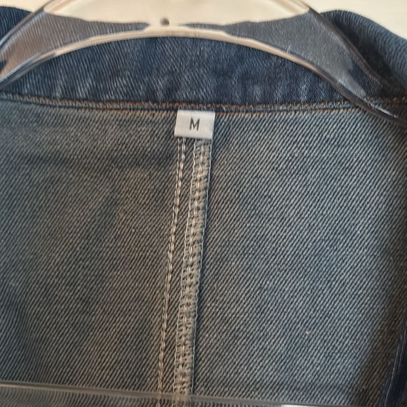 NWOT Darling Denim Vest SZ M - Picture 4 of 6